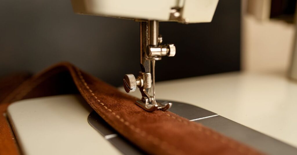 how leather belts are created